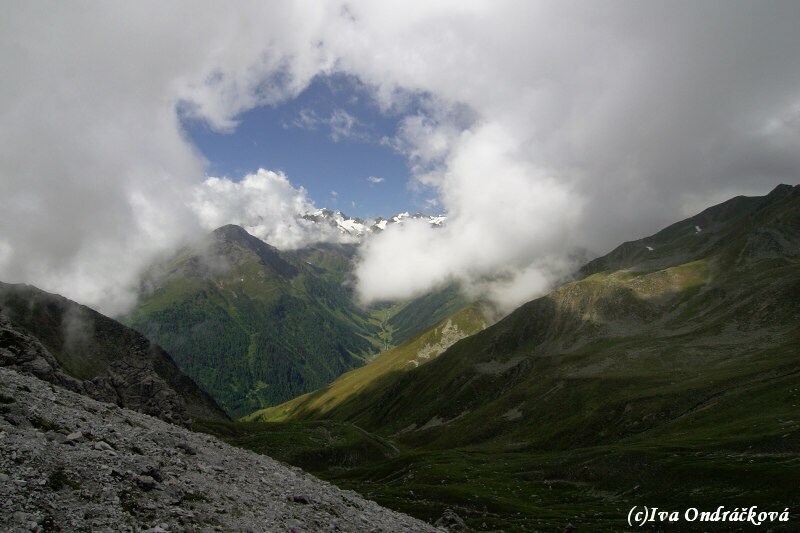 pohled  za Stubae do italských  Dolomit